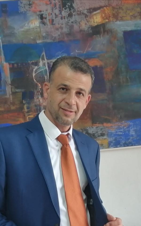 الصورة البارزة لمقالة «ابراهيم الخطيب»
